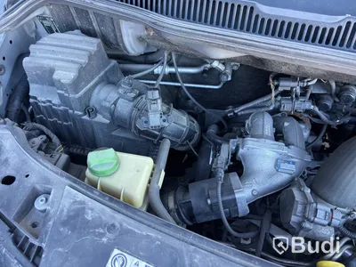 VW TRANSPORTER 4 Motion -16 DSG Lång Dubbla dörrar Värmare