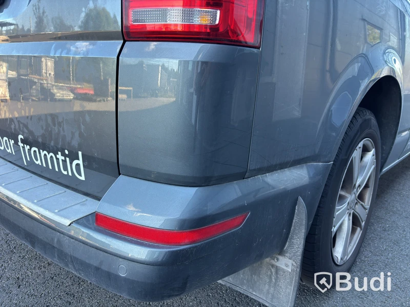 VW TRANSPORTER 4 Motion -16 DSG Lång Dubbla dörrar Värmare