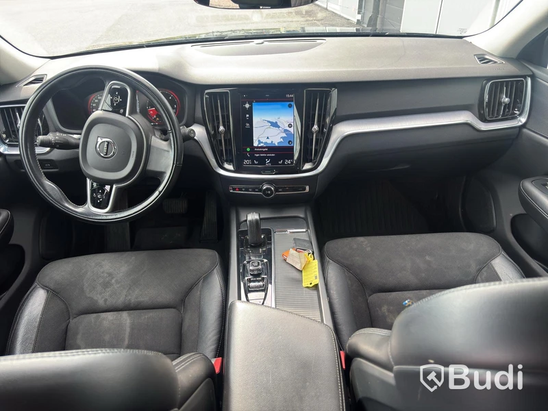 Volvo V60 Cross Country B4 AWD , 2021, automat
