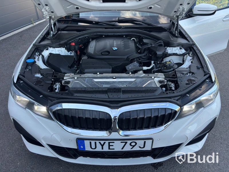 BMW 320d xDrive , 2020, automat M-sport