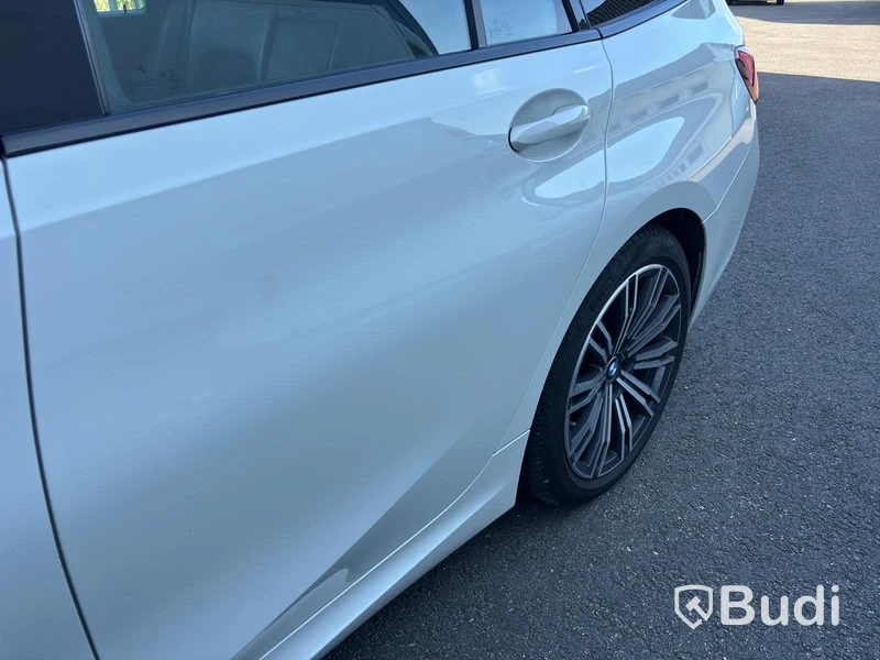 BMW 320d xDrive , 2020, automat M-sport