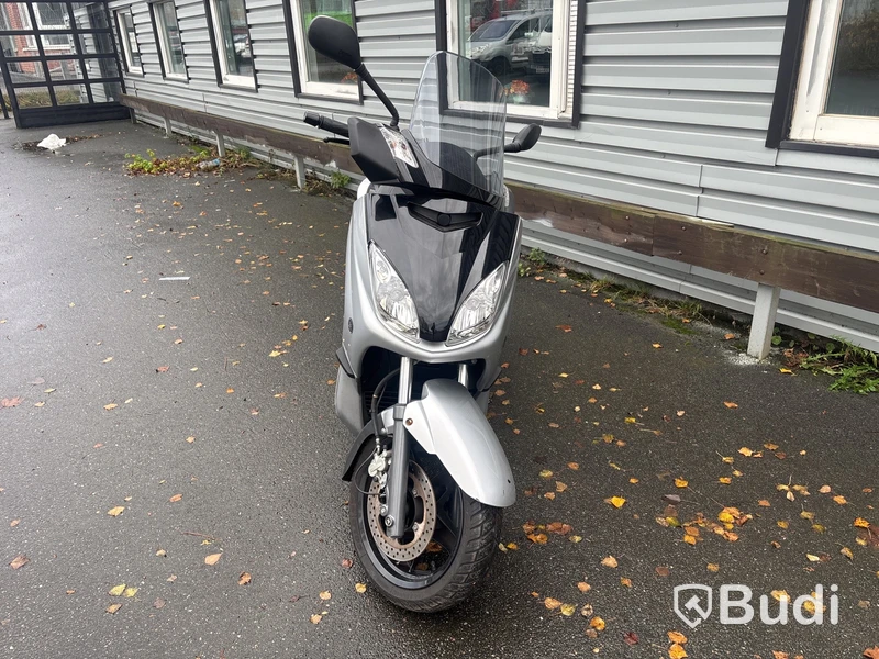 YAMAHA X-MAX 250 -2008 | BENSIN