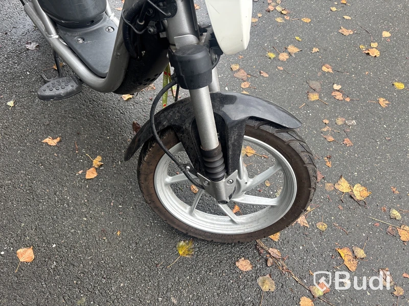 Yamaha elmoped YAMAHA EC03 YAMAHA EC03 -2011 | EL