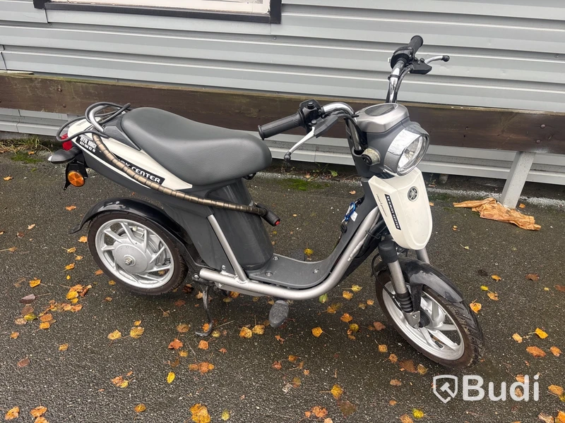 Yamaha elmoped YAMAHA EC03 YAMAHA EC03 -2011 | EL