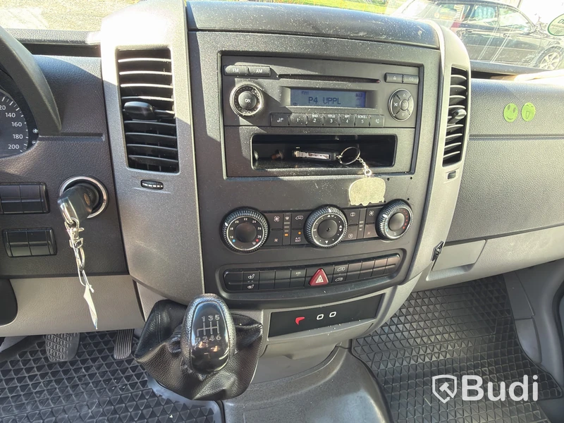 Husbil Volkswagen Crafter 35 2.5 TDI Skåp (163hk) -2011