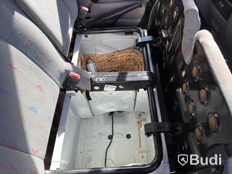 Husbil Volkswagen Crafter 35 2.5 TDI Skåp (163hk) -2011