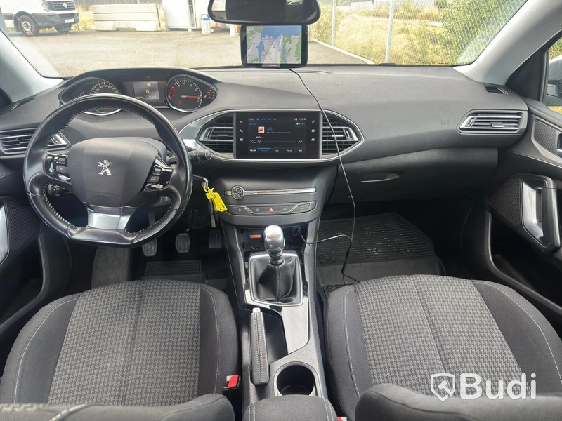 Peugeot 308 -2019 | BENSIN