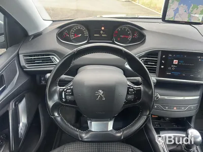 Peugeot 308 -2019 | BENSIN