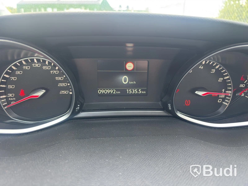 Peugeot 308 -2019 | BENSIN