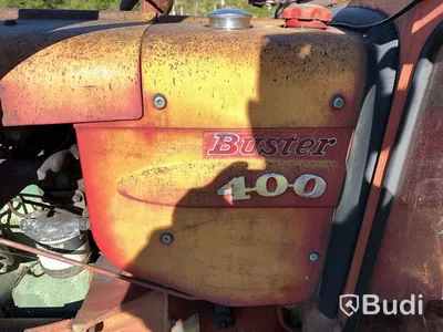 Traktor Volvo Buster 400