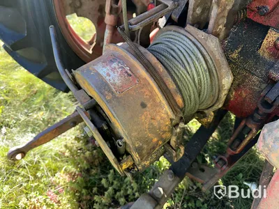 Traktor Volvo Buster 400