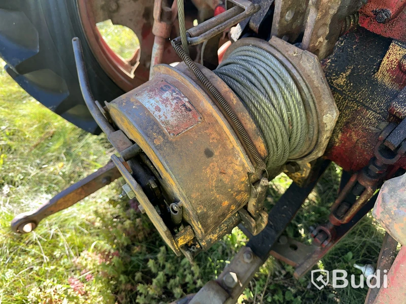 Traktor Volvo Buster 400