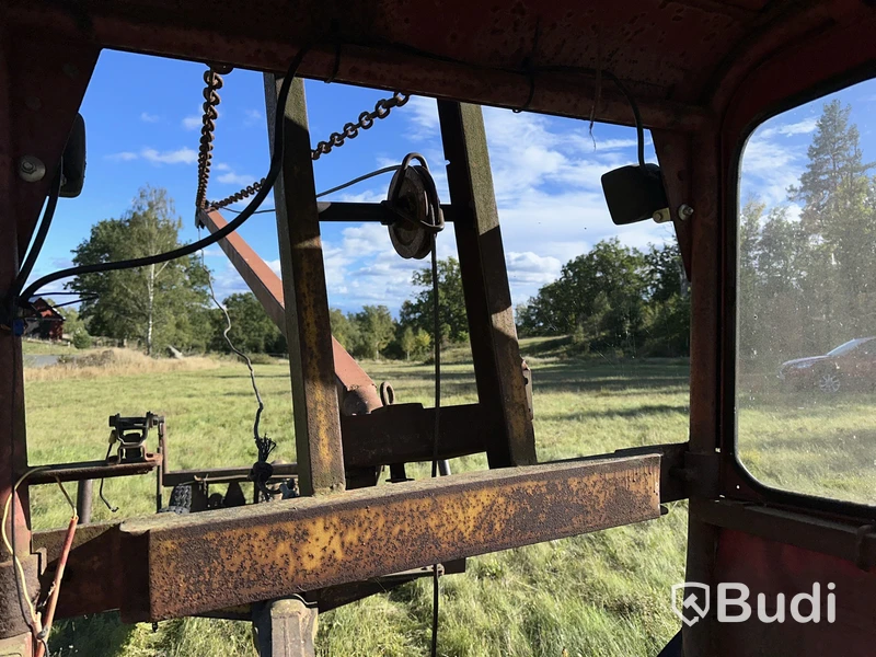 Traktor Volvo Buster 400