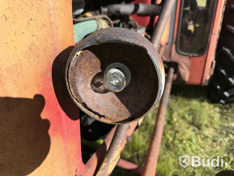 Traktor Volvo Buster 400