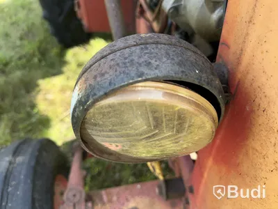 Traktor Volvo Buster 400