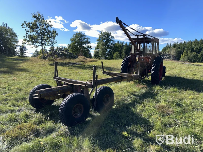 Traktor Volvo Buster 400