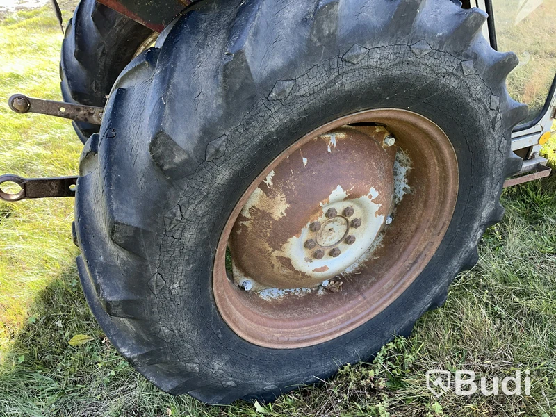 Traktor Massey Ferguson 240, 1980