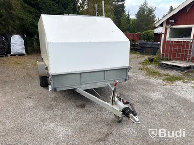 Släpvagn Reko Trailer, med kåpa och ramp