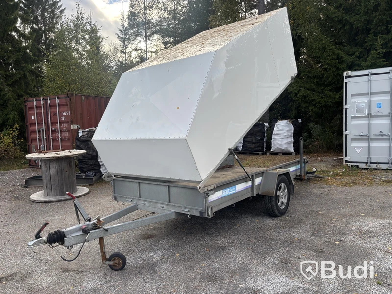 Släpvagn Reko Trailer, med kåpa och ramp