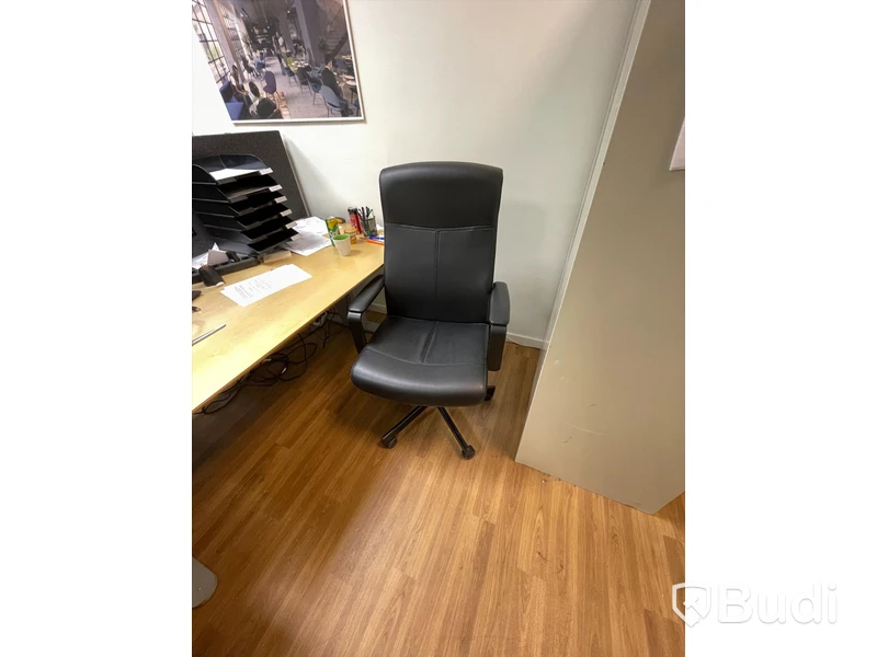 Skrivbordsstol