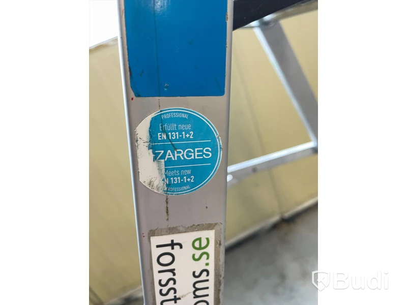 Fällbar stege Zarges