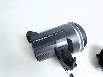 Elinchrom blixtar ink blixtsändare. D-lite 2 IT. 2st blixthuvuden och sändare ink Bowens-fäste.