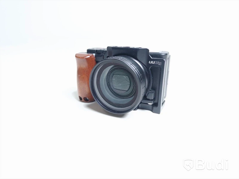 Kamera Sony ZV-1 med aluminiumcage med trähandtag och vidvinkeladapter ink batteri