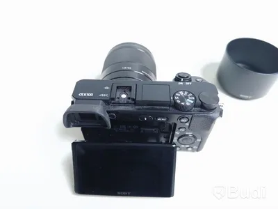 Kamera Sony A6100 ink batteri och objektiv Sony 50 1.8 OSS.
