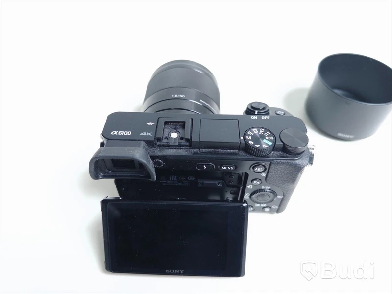 Kamera Sony A6100 ink batteri och objektiv Sony 50 1.8 OSS.