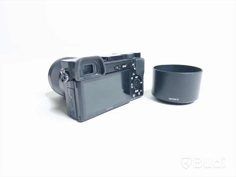 Kamera Sony A6100 ink batteri och objektiv Sony 50 1.8 OSS.