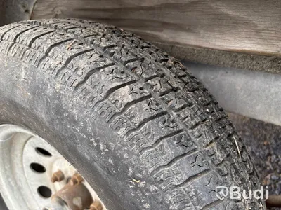 Motorbåt Fourwinns Sundowner 245 -1999 | Trailer & hamnkapell | 8,17 m