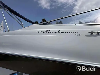 Motorbåt Fourwinns Sundowner 245 -1999 | Trailer & hamnkapell | 8,17 m