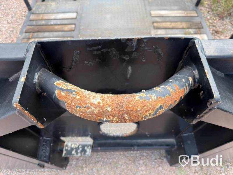 Hooklift flatbed | Approx. 5.0 m | Tool lockers