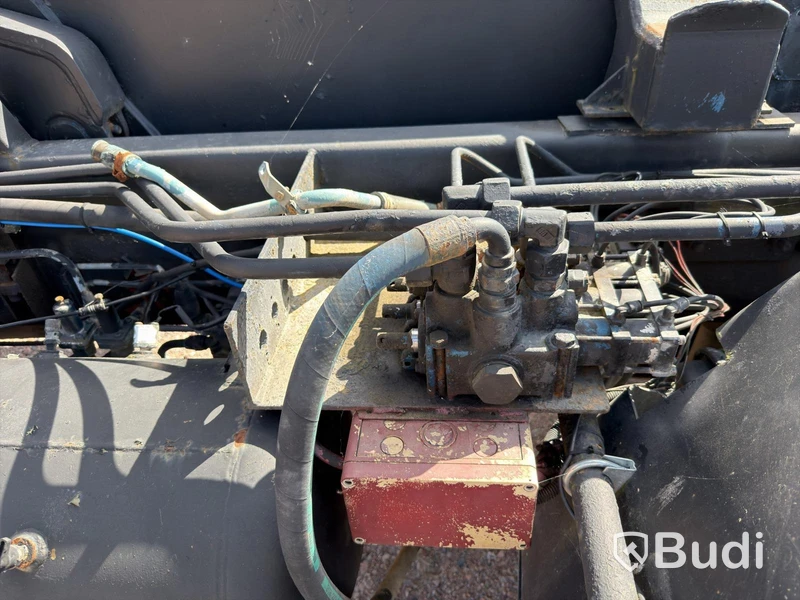 Hooklift truck Scania SBAT 111S A -1980 | DIESEL