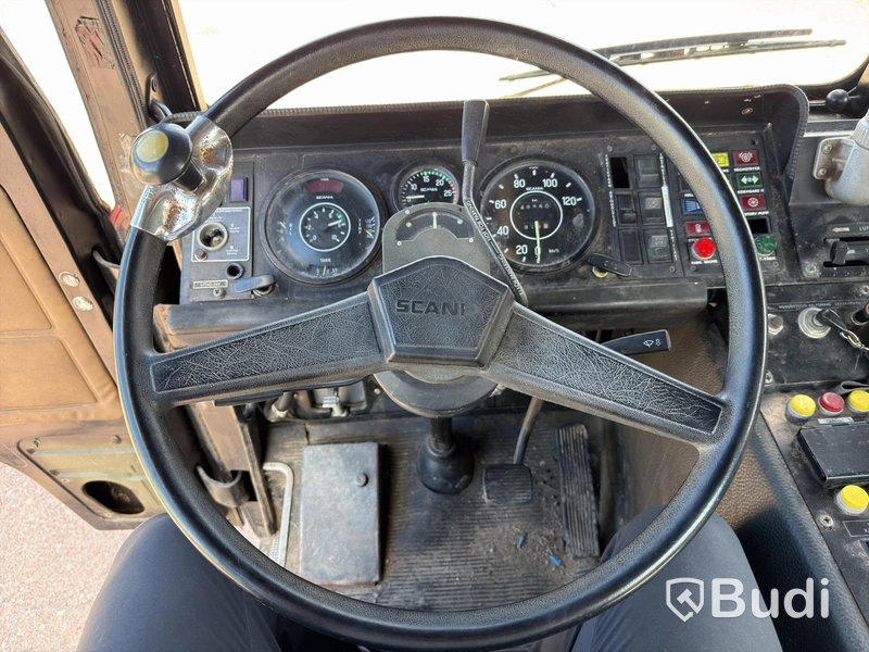 Hooklift truck Scania SBAT 111S A -1980 | DIESEL