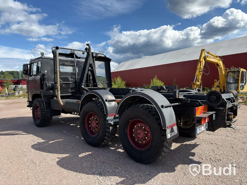 Hooklift truck Scania SBAT 111S A -1980 | DIESEL