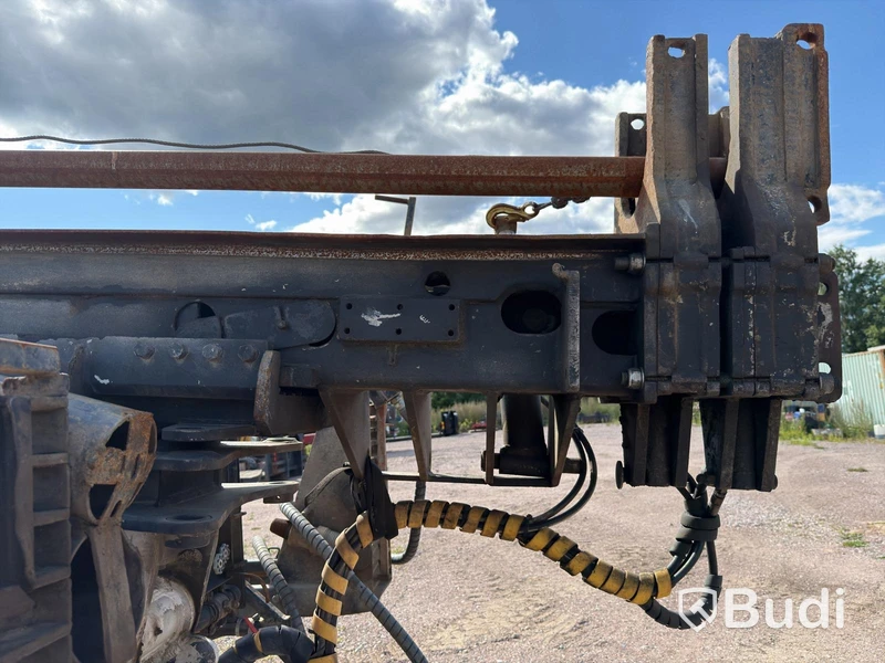 Drilling Rig NEMEK 300 TSE | Crawler-mounted | 1998