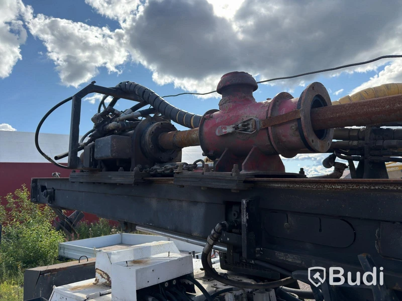 Drilling Rig NEMEK 300 TSE | Crawler-mounted | 1998