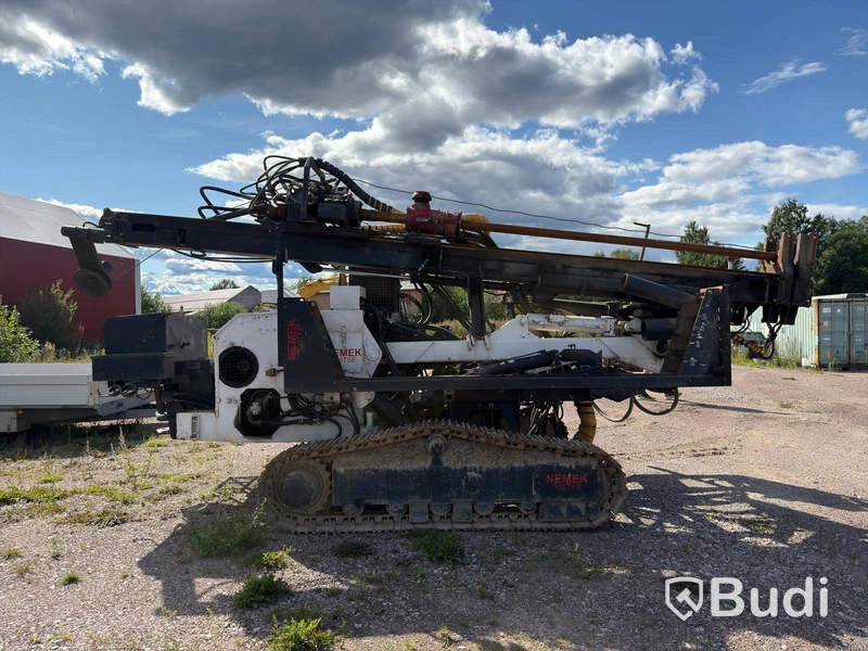 Drilling Rig NEMEK 300 TSE | Crawler-mounted | 1998