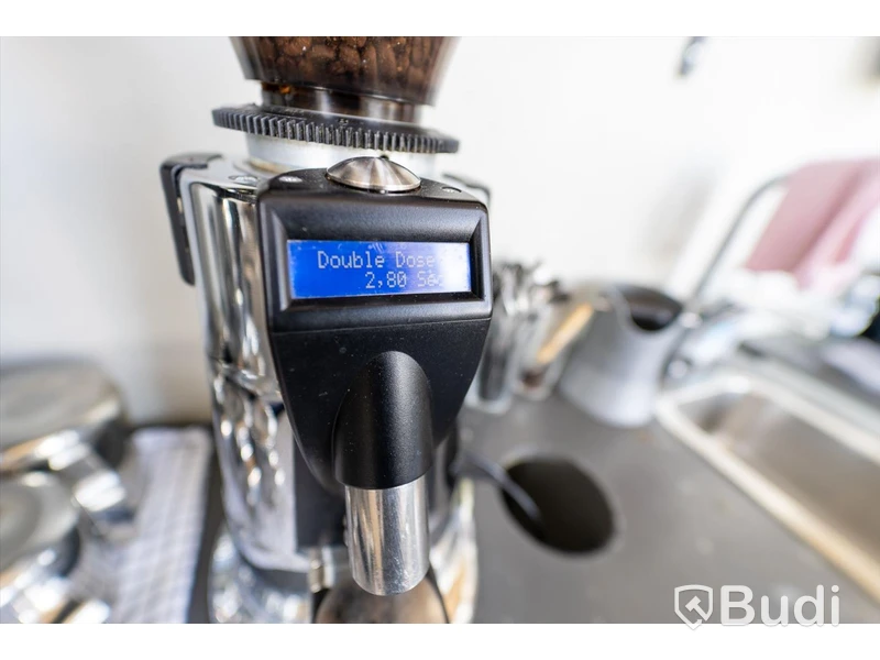 Kaffekvarn. Macap. Med display och dank.
