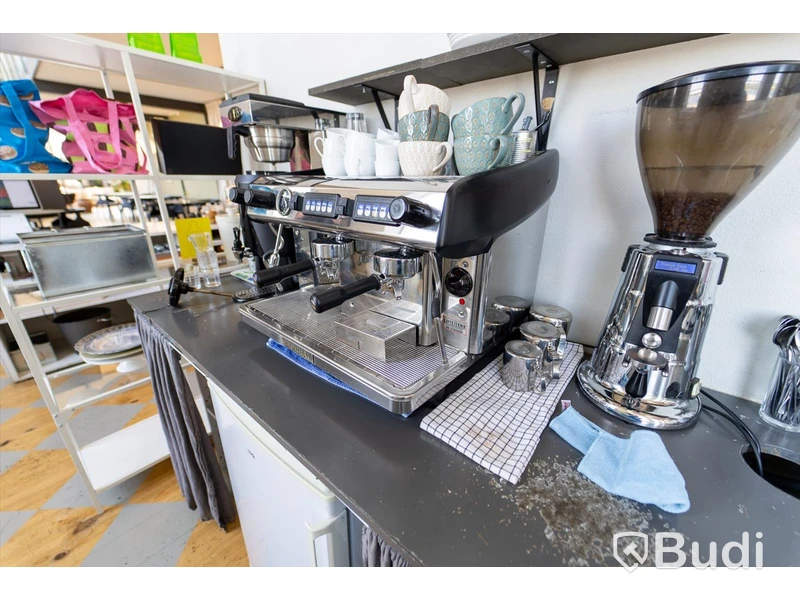 Espressomaskin Expobar Megacrem. 2 stationer.