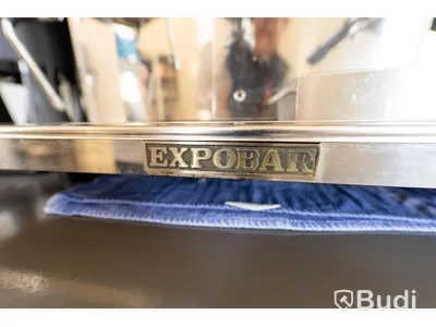 Espressomaskin Expobar Megacrem. 2 stationer.