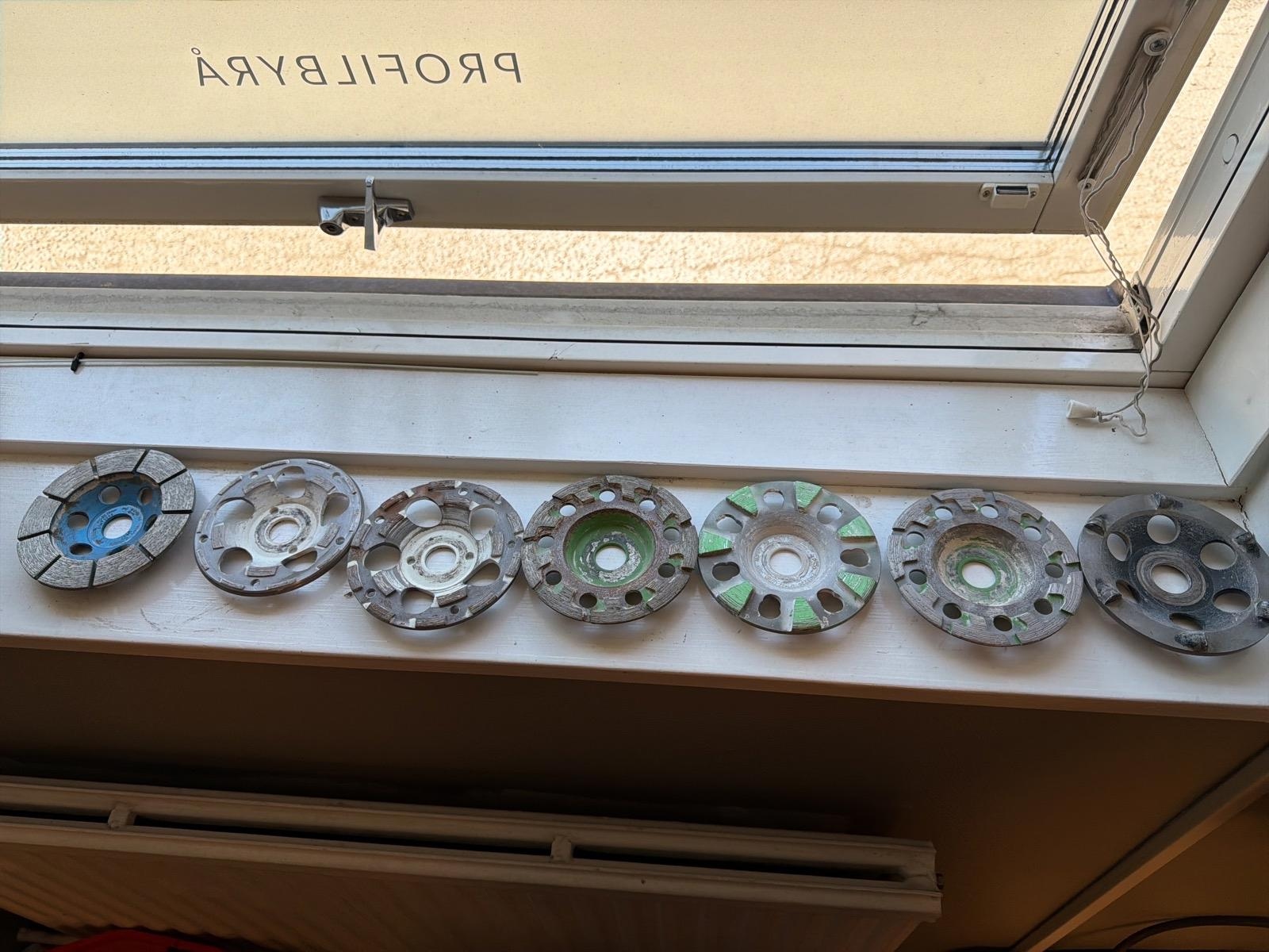 7 st slipskålar