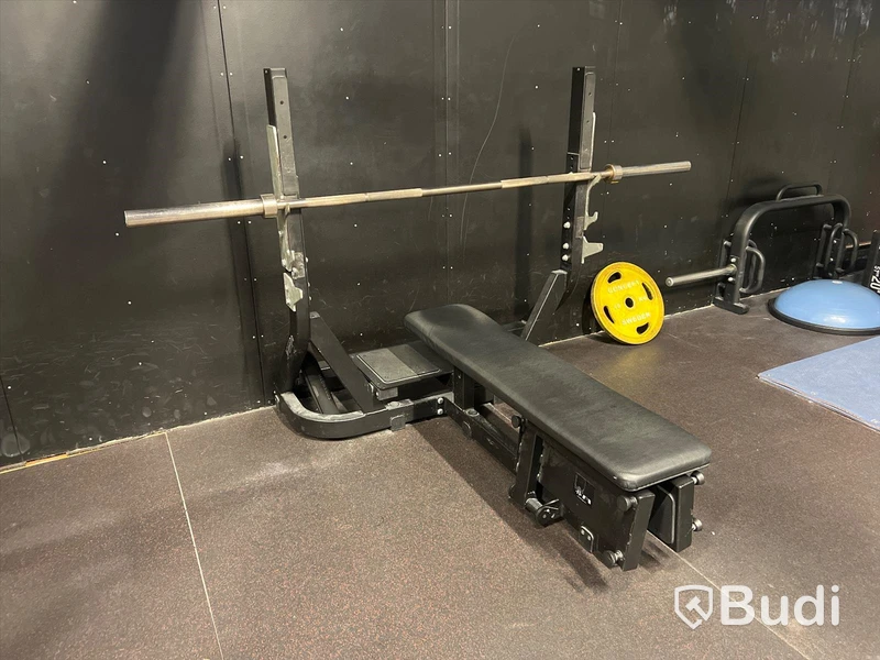 TechnoGym Olympic Flat Bench - Bänkpress ställning