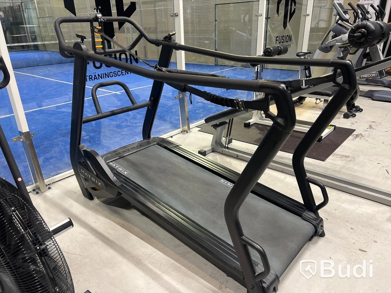 Matrix Fitness Power treadmill