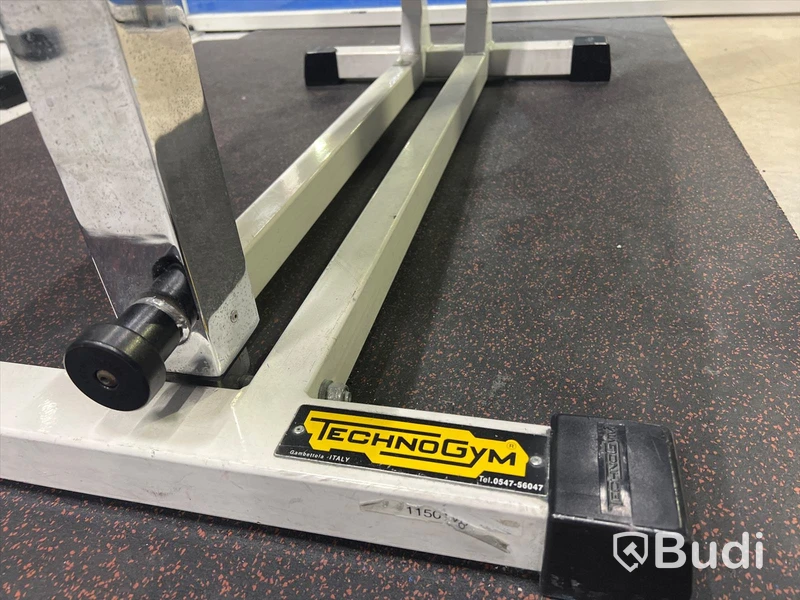 TechnoGym Sit-up bänk