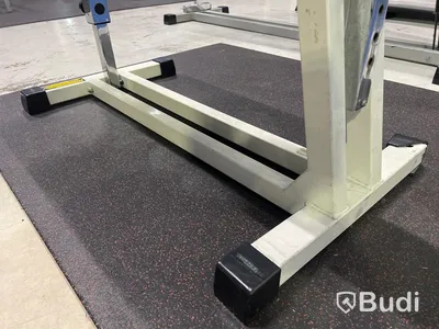 TechnoGym Sit-up bänk