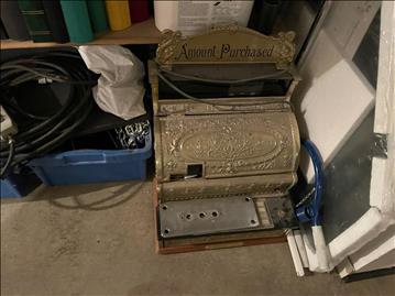 Äldre antikt kassaregister