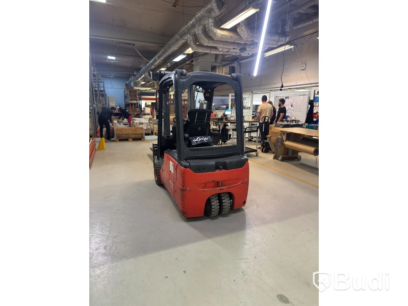 Gaffeltruck Linde E16L-01, eldriven, 1600 kg