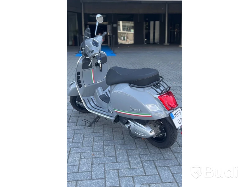 Piaggio Vespa GTS 300 Super 0.3 CVT, 24hk -2019 | Nybesiktigad